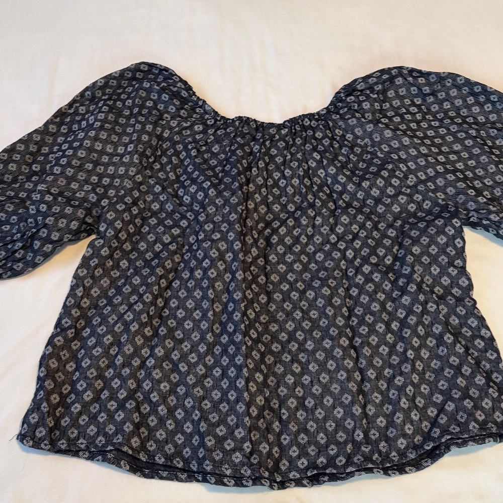 Universal Thread Navy Geometric Crop Blouse - Picture 5 of 5
